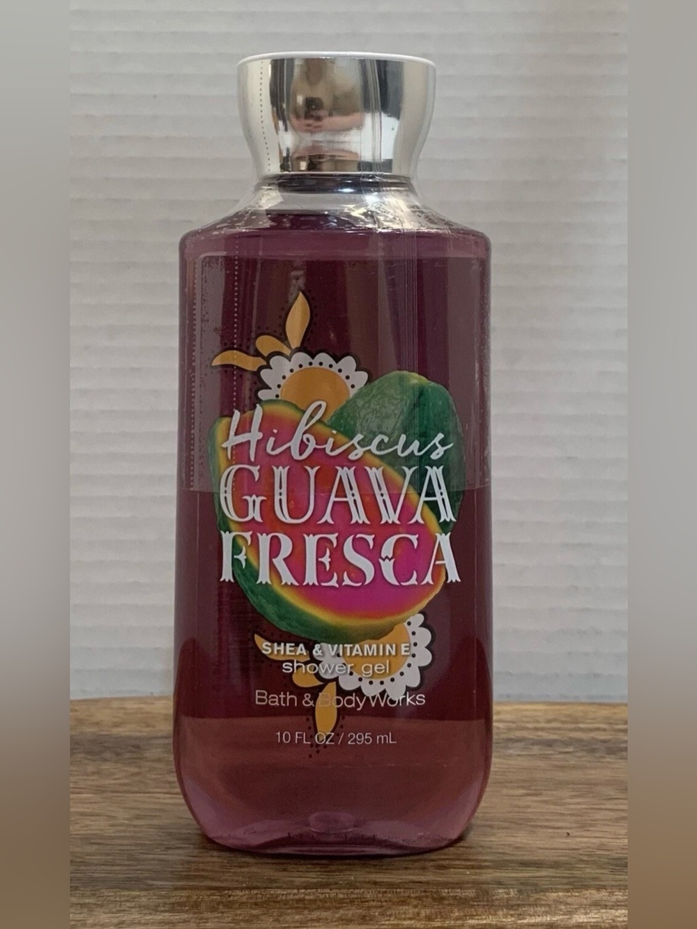 Bath and Body Works HIBISCUS GUAVA FRESCA Shea + Vitamin E Shower Gel~10 fl.oz.